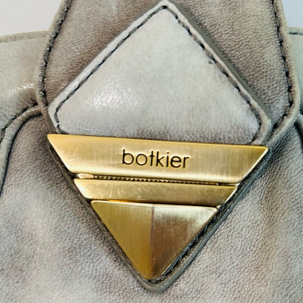 Botkier Grey Leather Looped Small Wristlet Bag RARE Origami Style - Picture 4 of 13